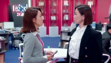 Nữ Hoàng Tin Tức (Phần 2)