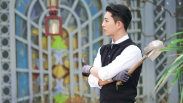 Đối Với Tôi, Anh Ấy Là Người Nguy Hiểm