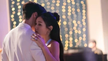 Nụ Hôn Bùng Nổ