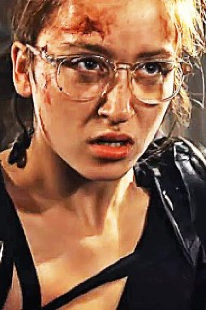 Nữ Chiến Binh Molly